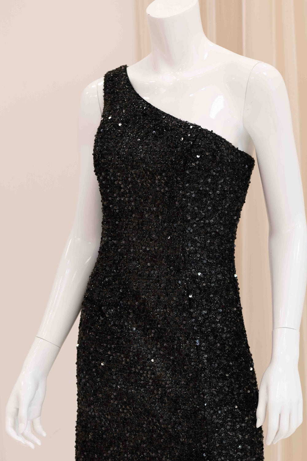 Aira One Shoulder Evening Gown in Black