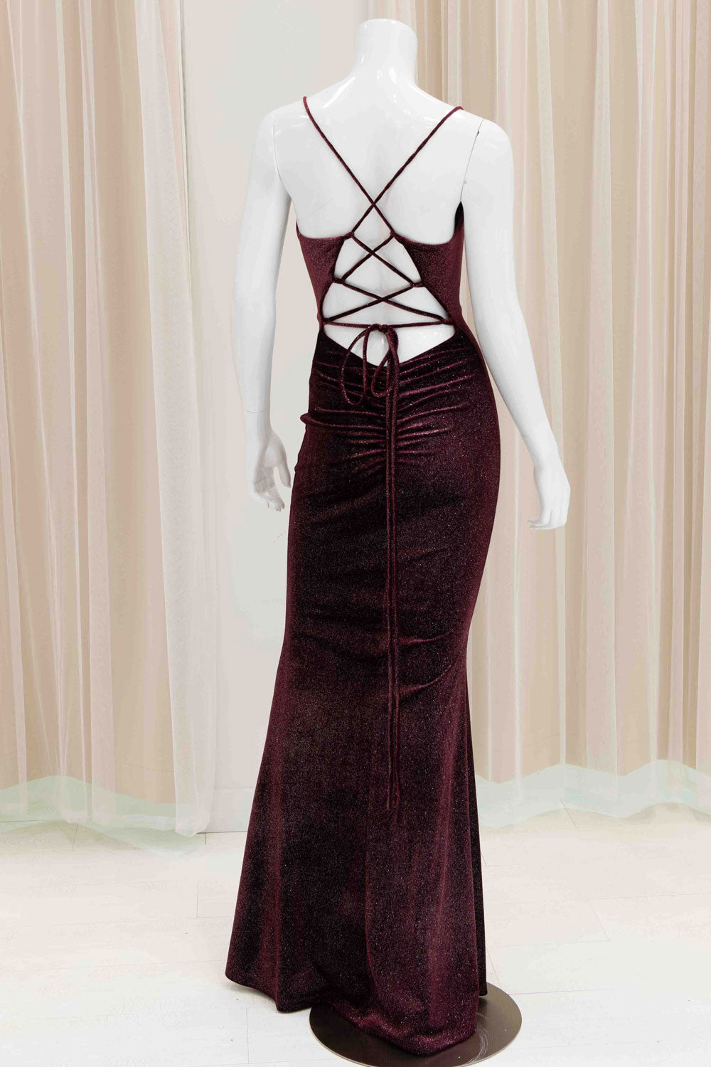 Daria Glitter Evening Gown in Burgundy