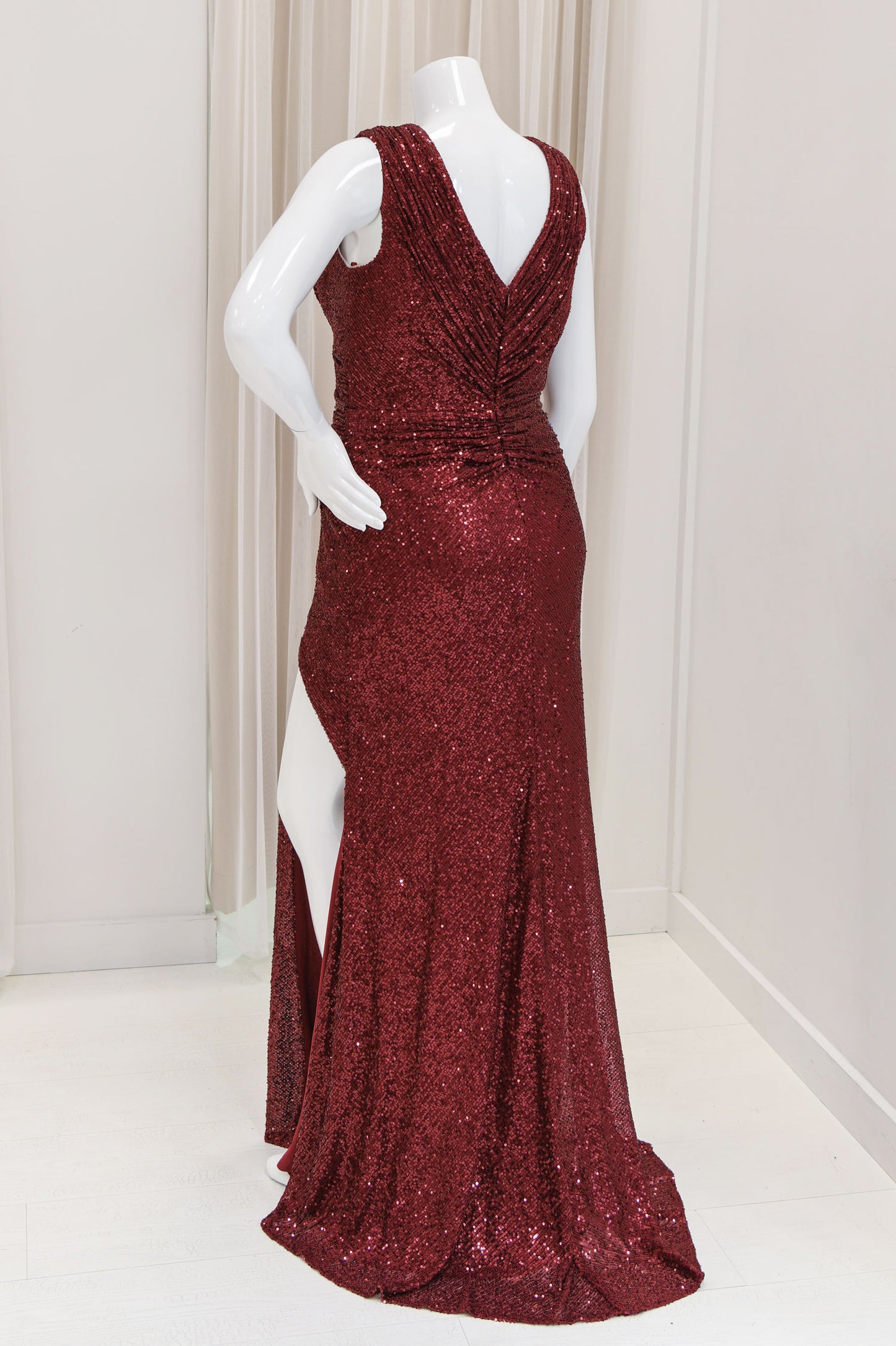 Janice Sequin Evening Dress in Burgundy
